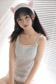 老婆运动时接听老公电话